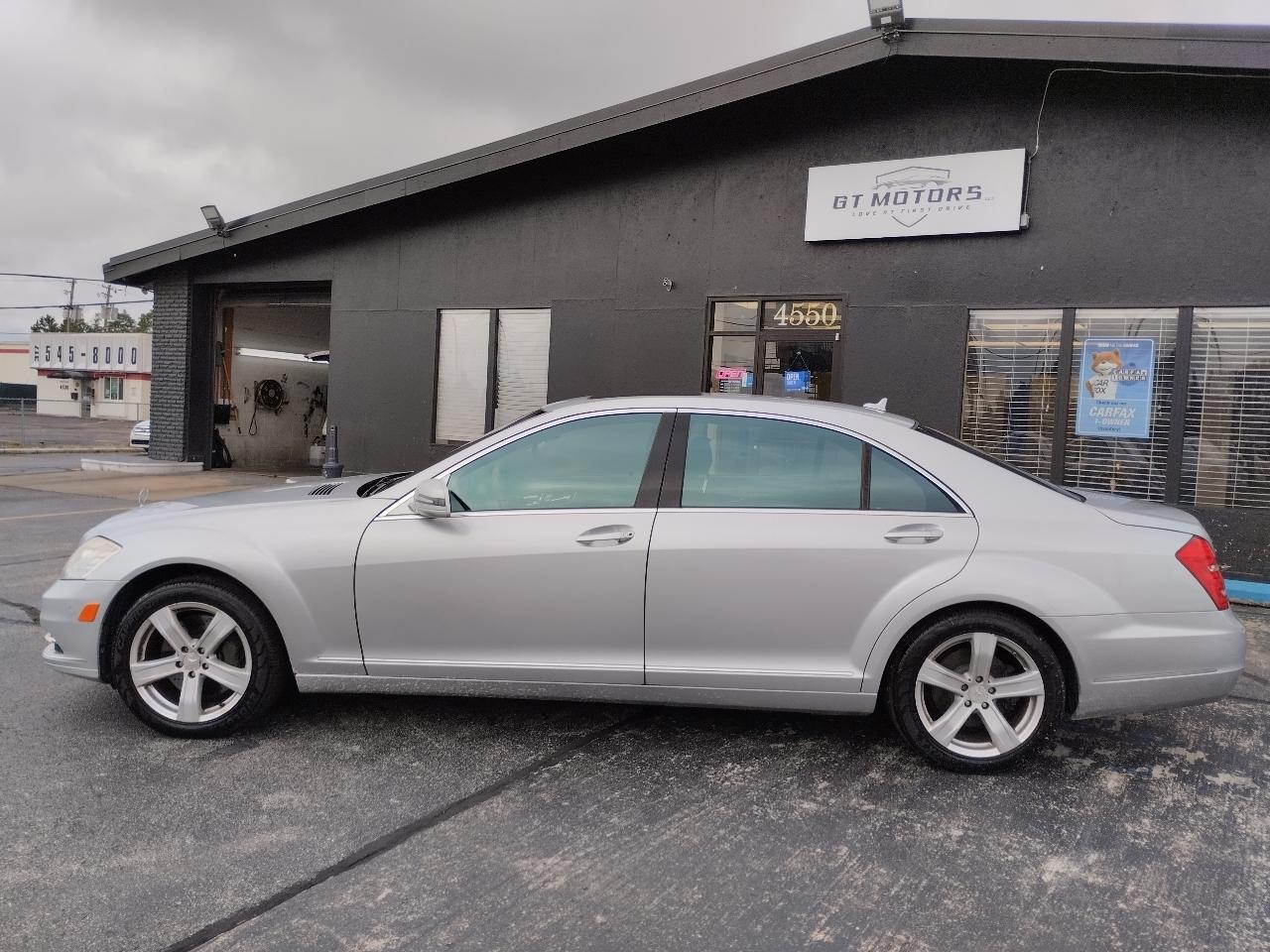 Mercedes-Benz S-Class 4dr Sdn S 550 4MATIC 2010
