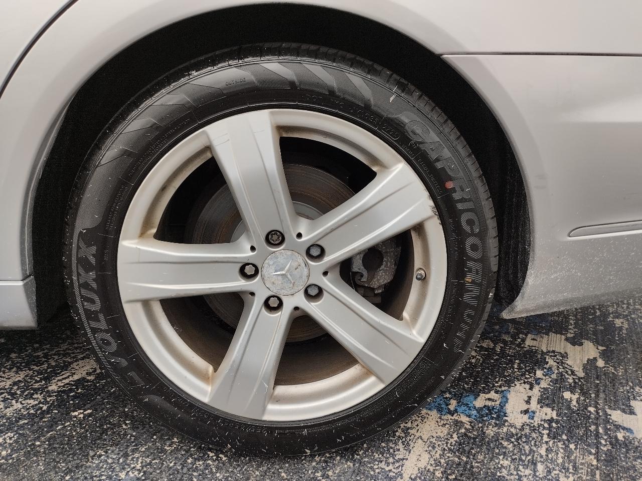 Mercedes-Benz S-Class 4dr Sdn S 550 4MATIC 2010