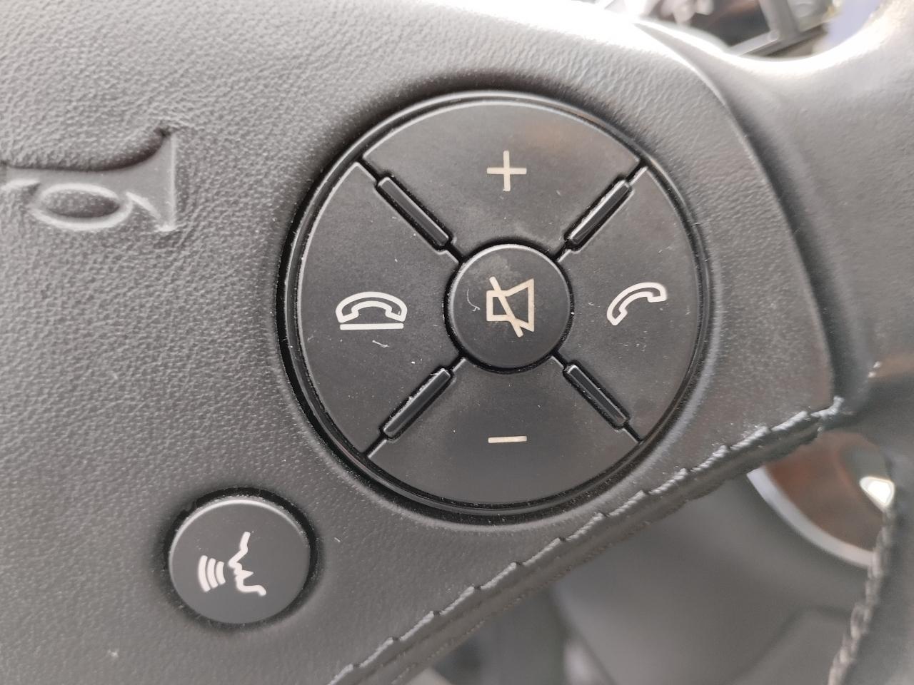 Mercedes-Benz S-Class 4dr Sdn S 550 4MATIC 2010