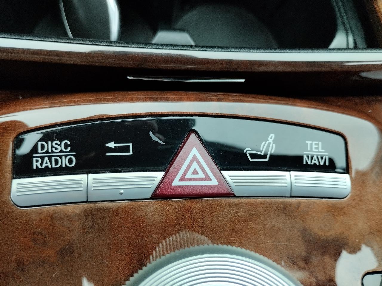 Mercedes-Benz S-Class 4dr Sdn S 550 4MATIC 2010
