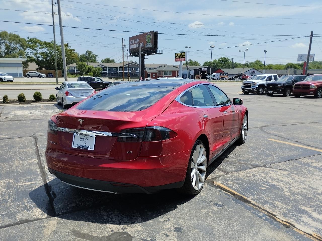 Tesla Model S 4dr Sdn 2013
