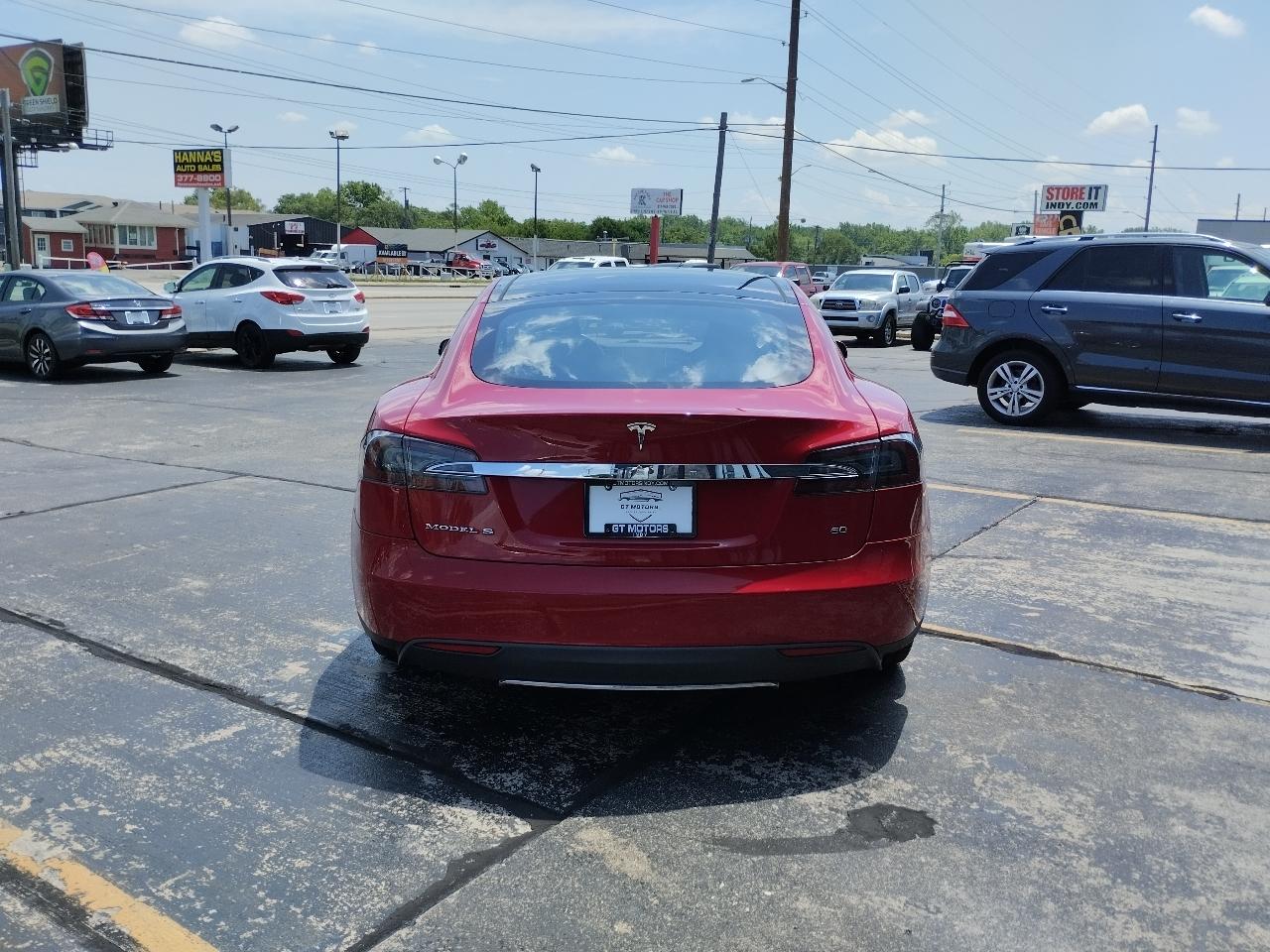 Tesla Model S 4dr Sdn 2013