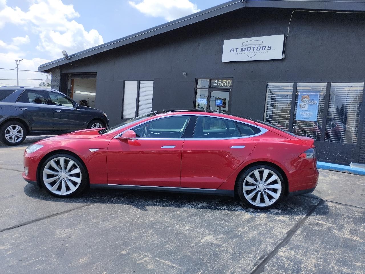 Tesla Model S 4dr Sdn 2013