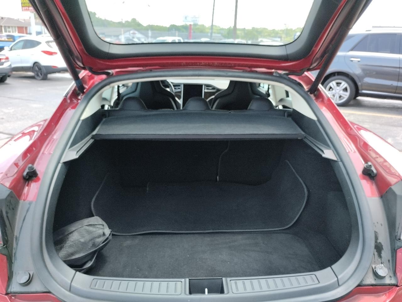 Tesla Model S 4dr Sdn 2013