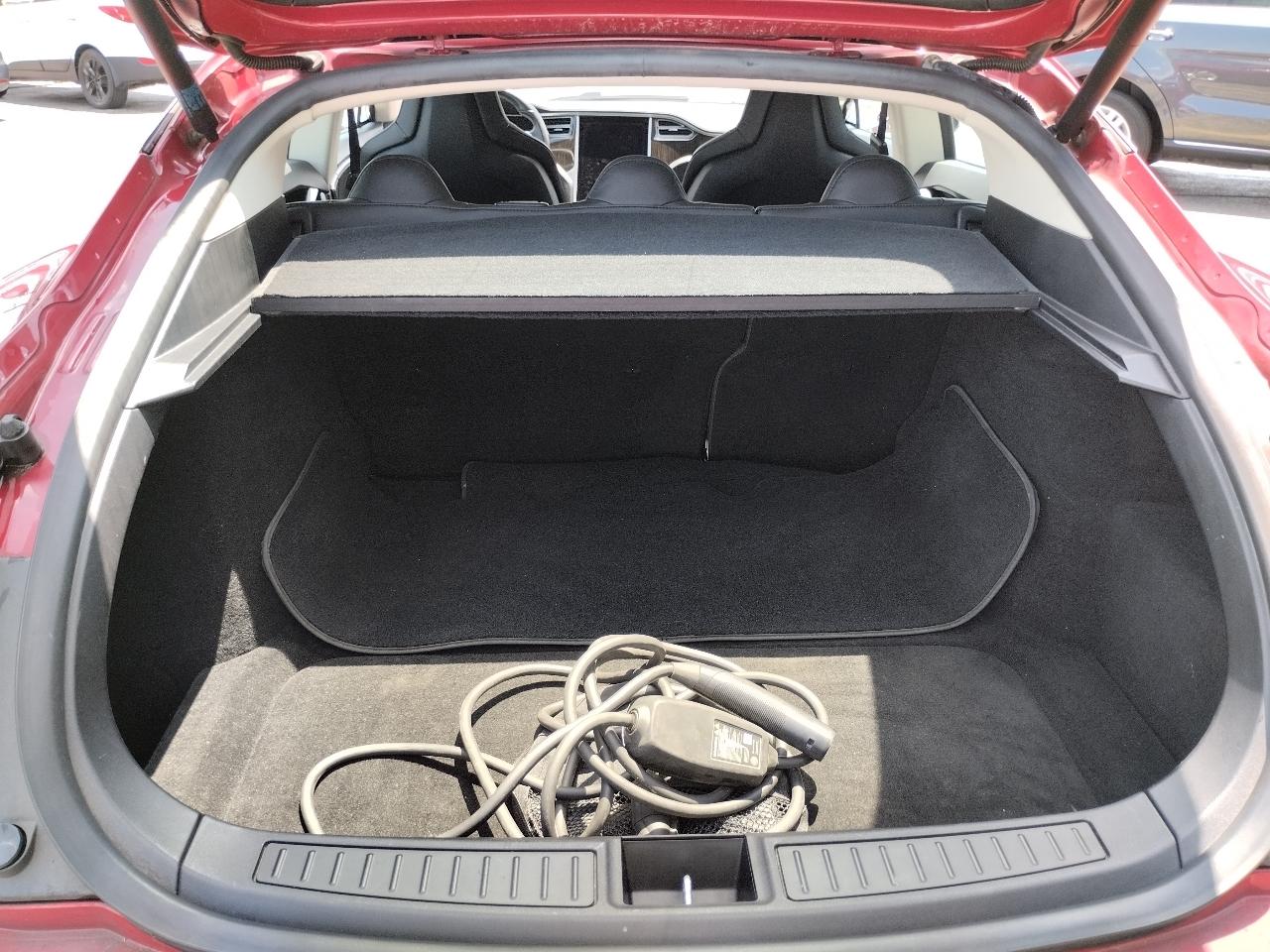 Tesla Model S 4dr Sdn 2013