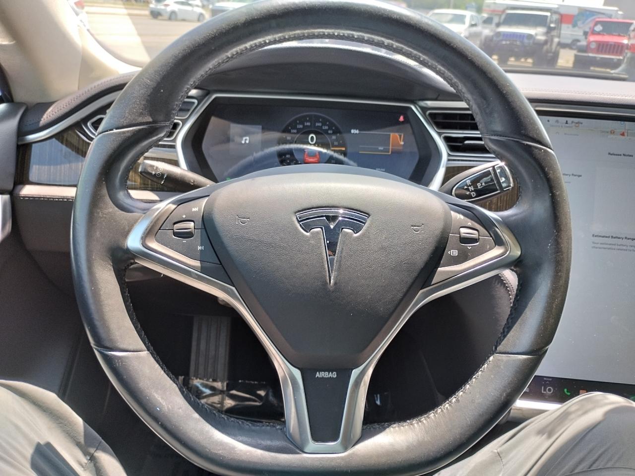 Tesla Model S 4dr Sdn 2013