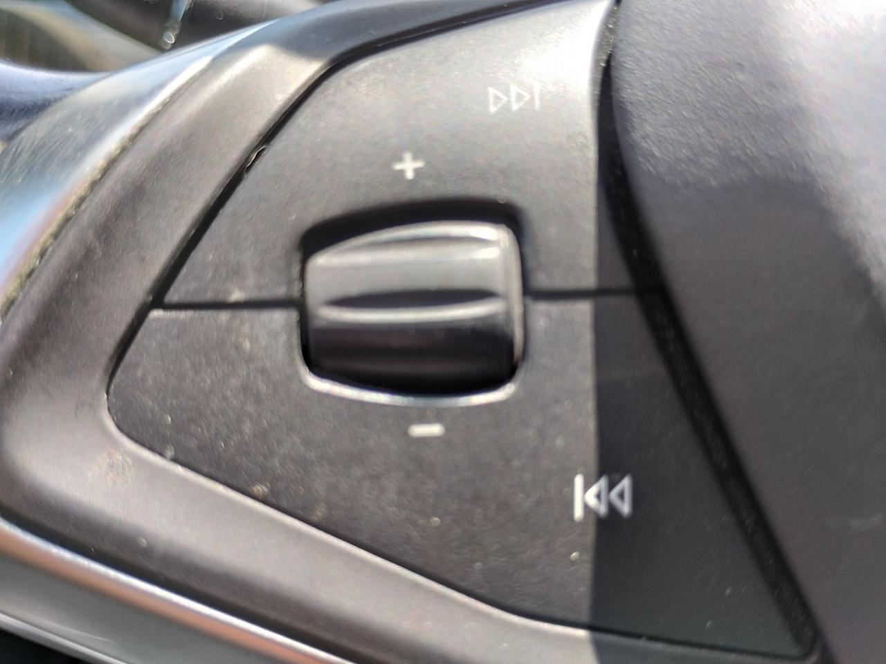 Tesla Model S 4dr Sdn 2013