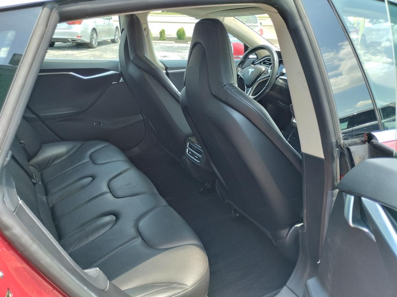 Tesla Model S 4dr Sdn 2013