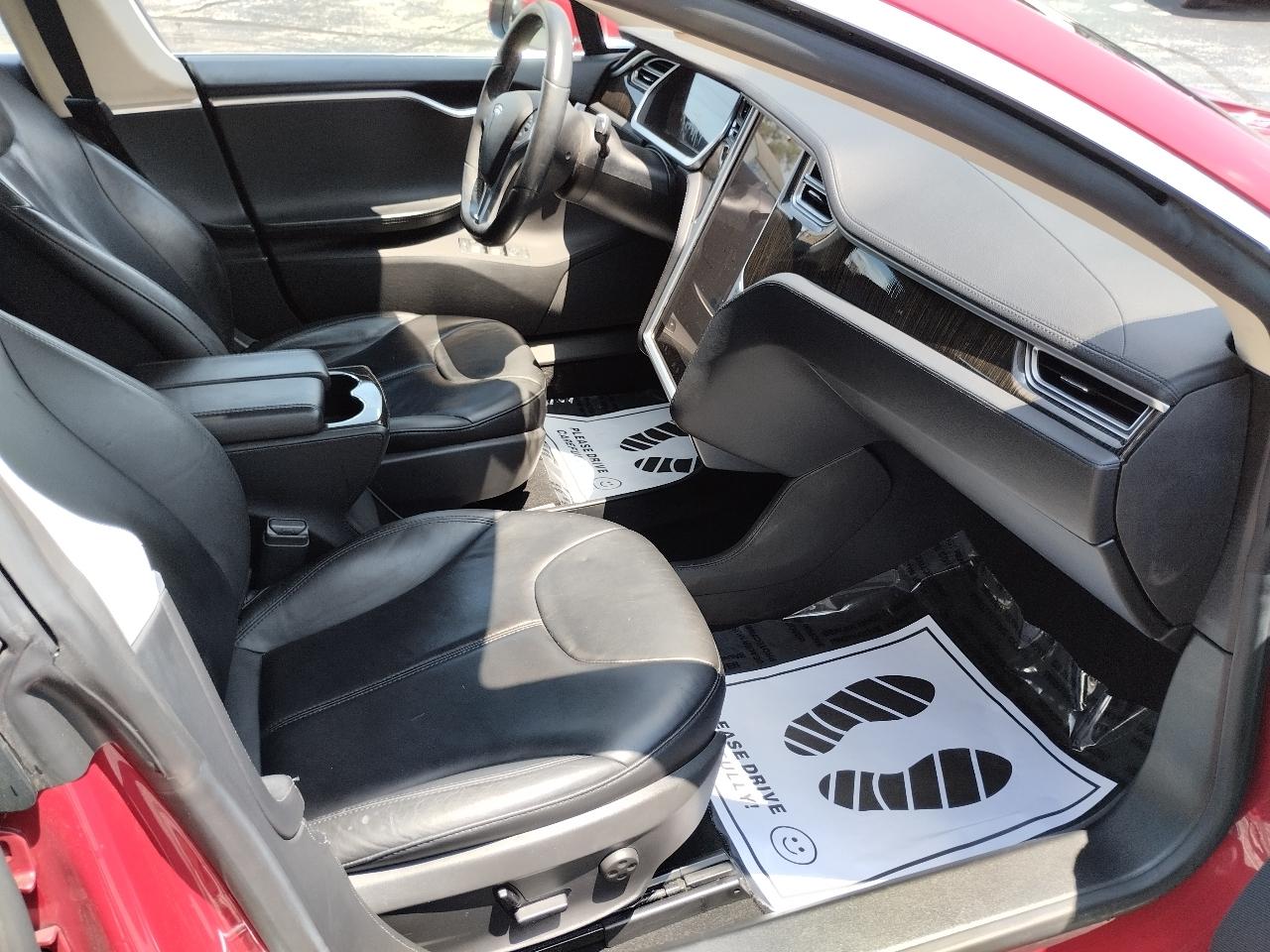 Tesla Model S 4dr Sdn 2013