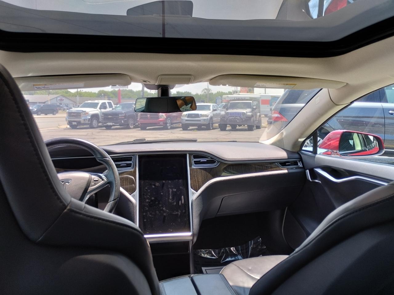Tesla Model S 4dr Sdn 2013