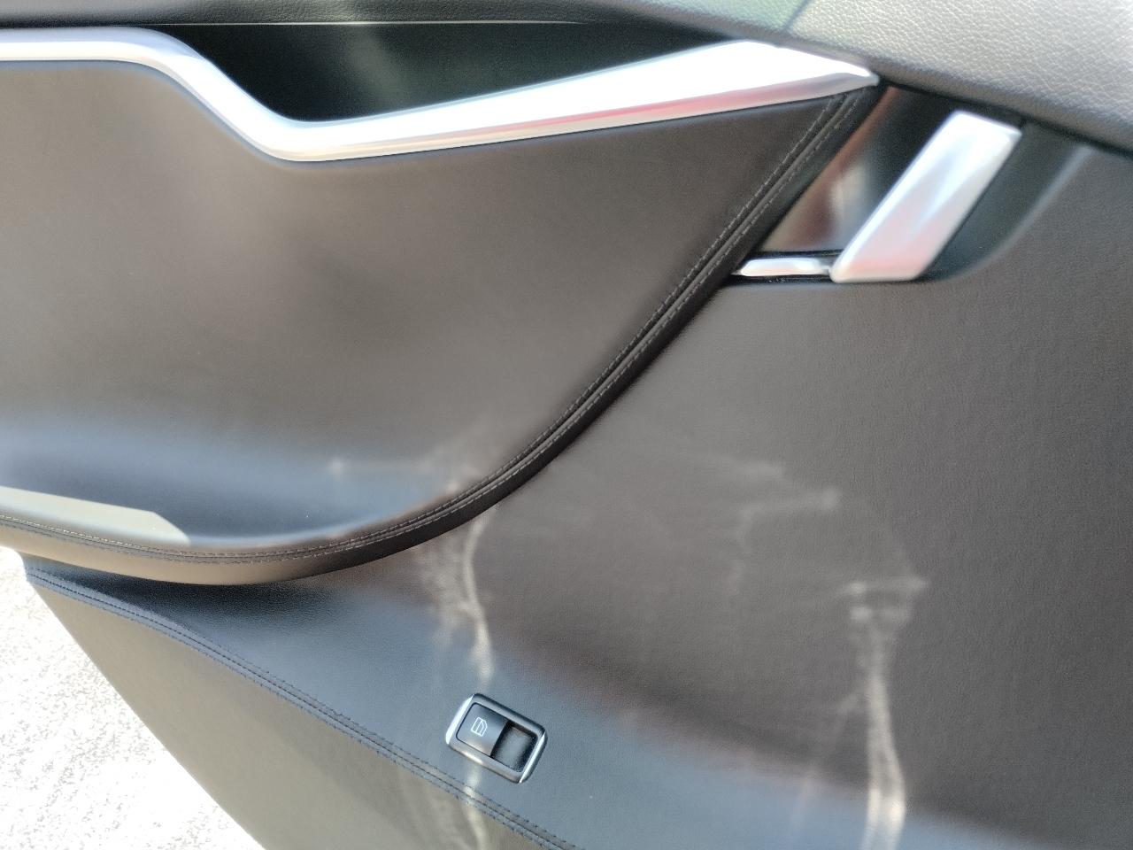Tesla Model S 4dr Sdn 2013