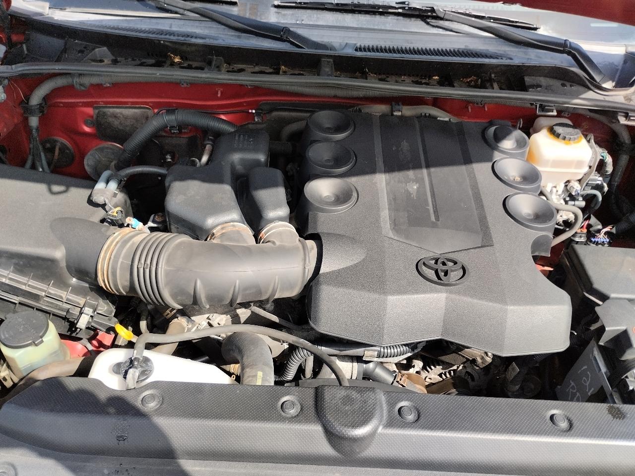 Toyota 4Runner 4WD 4dr V6 Trail Premium (Natl) 2015