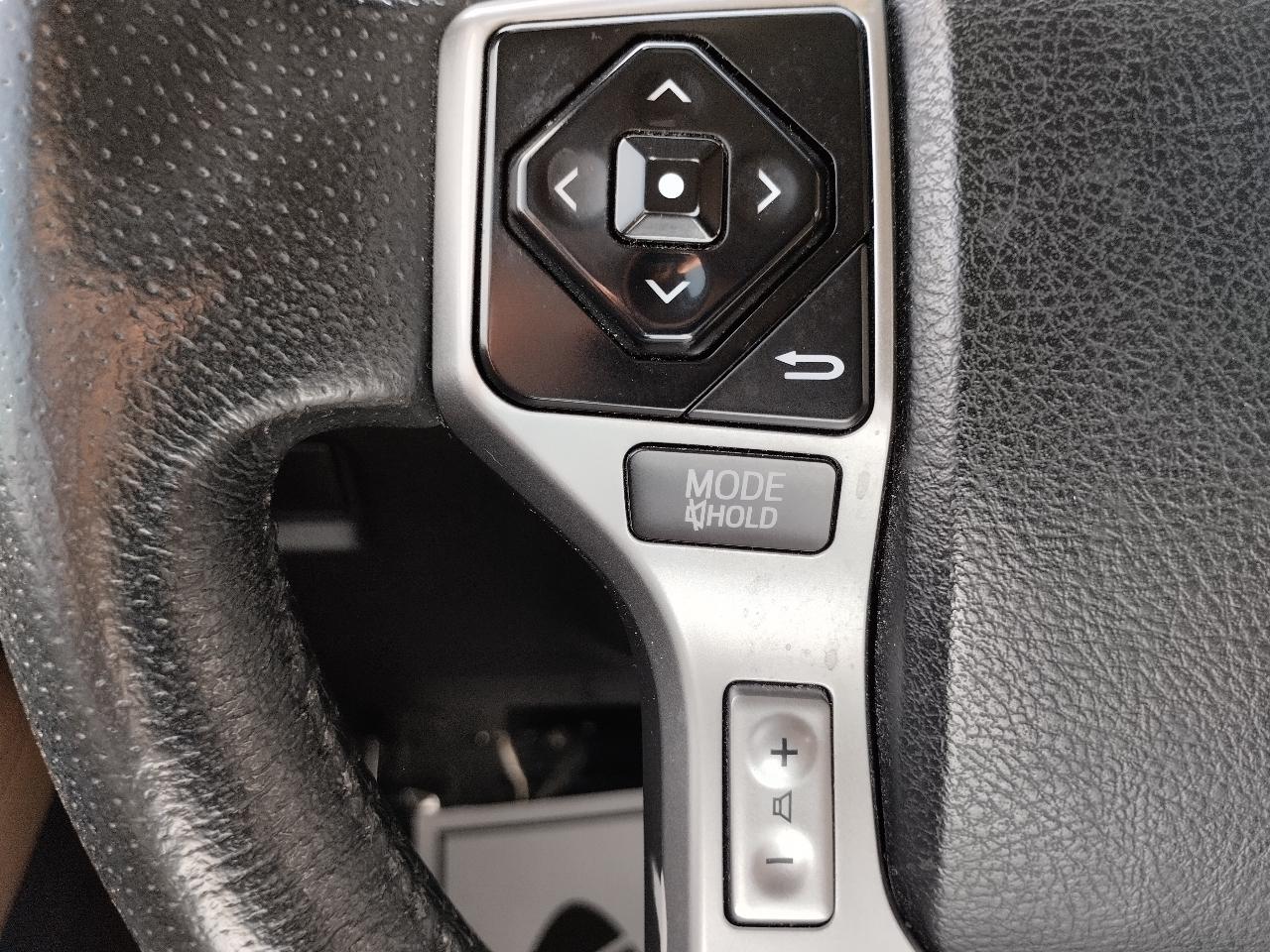 Toyota 4Runner 4WD 4dr V6 Trail Premium (Natl) 2015