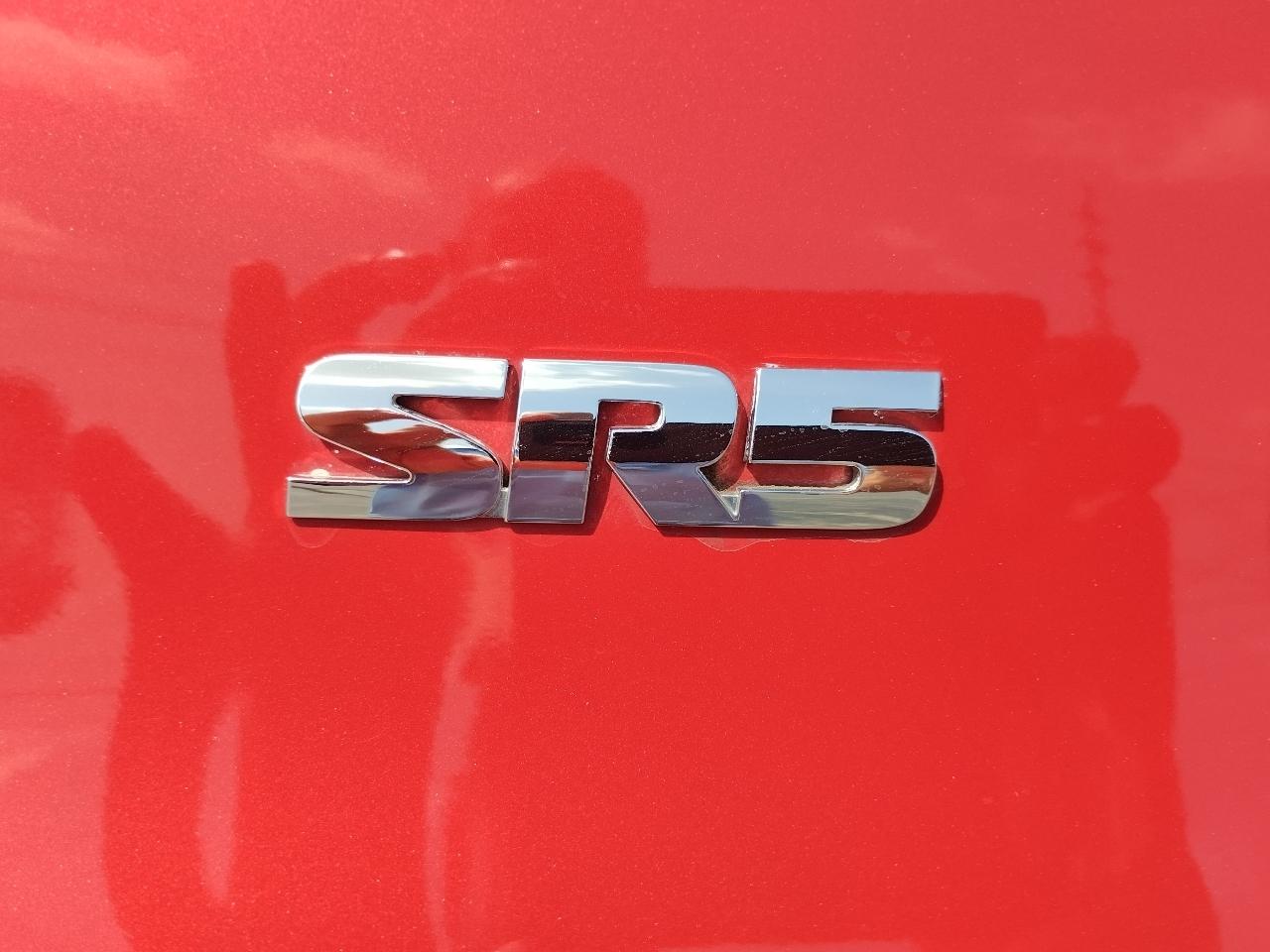Toyota 4Runner 4WD 4dr V6 Trail Premium (Natl) 2015