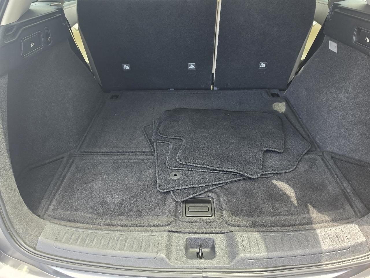 2020 INFINITI QX50 Essential - Photo 17