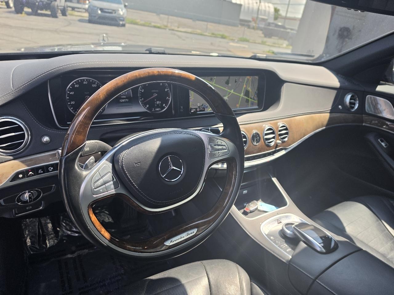 Mercedes-Benz S-Class 4dr Sdn S 550 4MATIC 2015