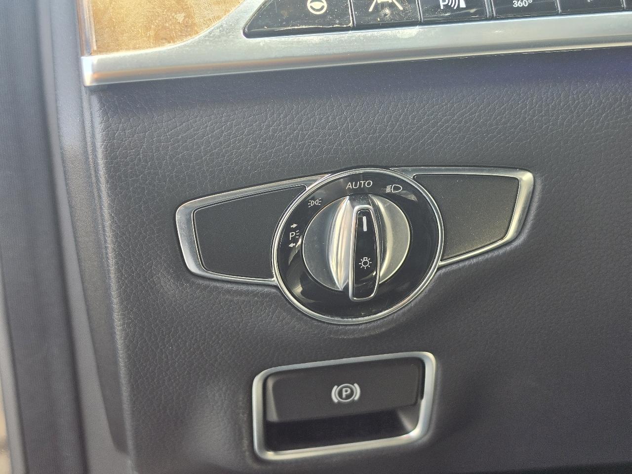 Mercedes-Benz S-Class 4dr Sdn S 550 4MATIC 2015