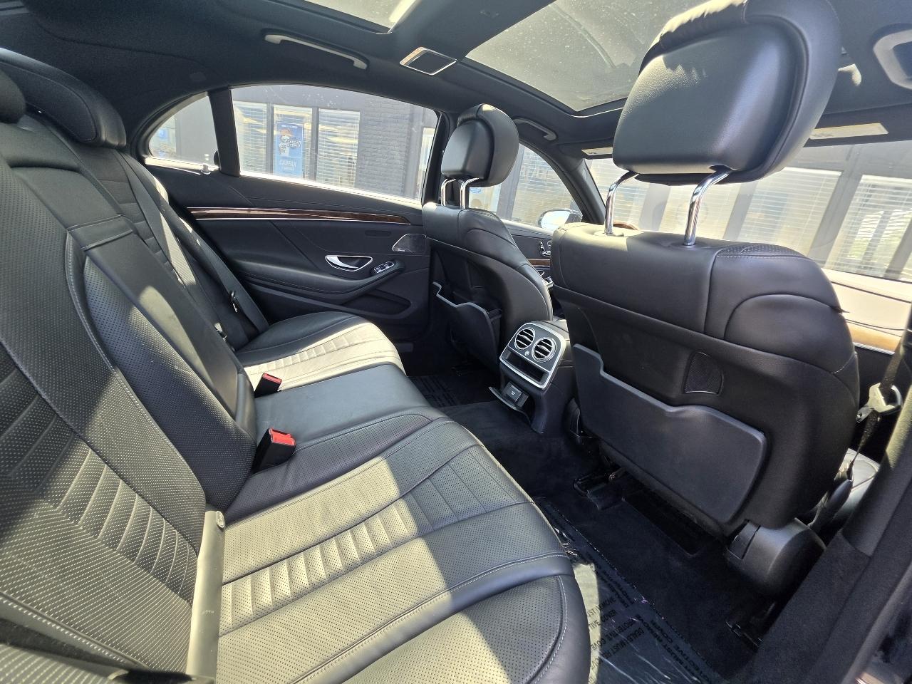 Mercedes-Benz S-Class 4dr Sdn S 550 4MATIC 2015