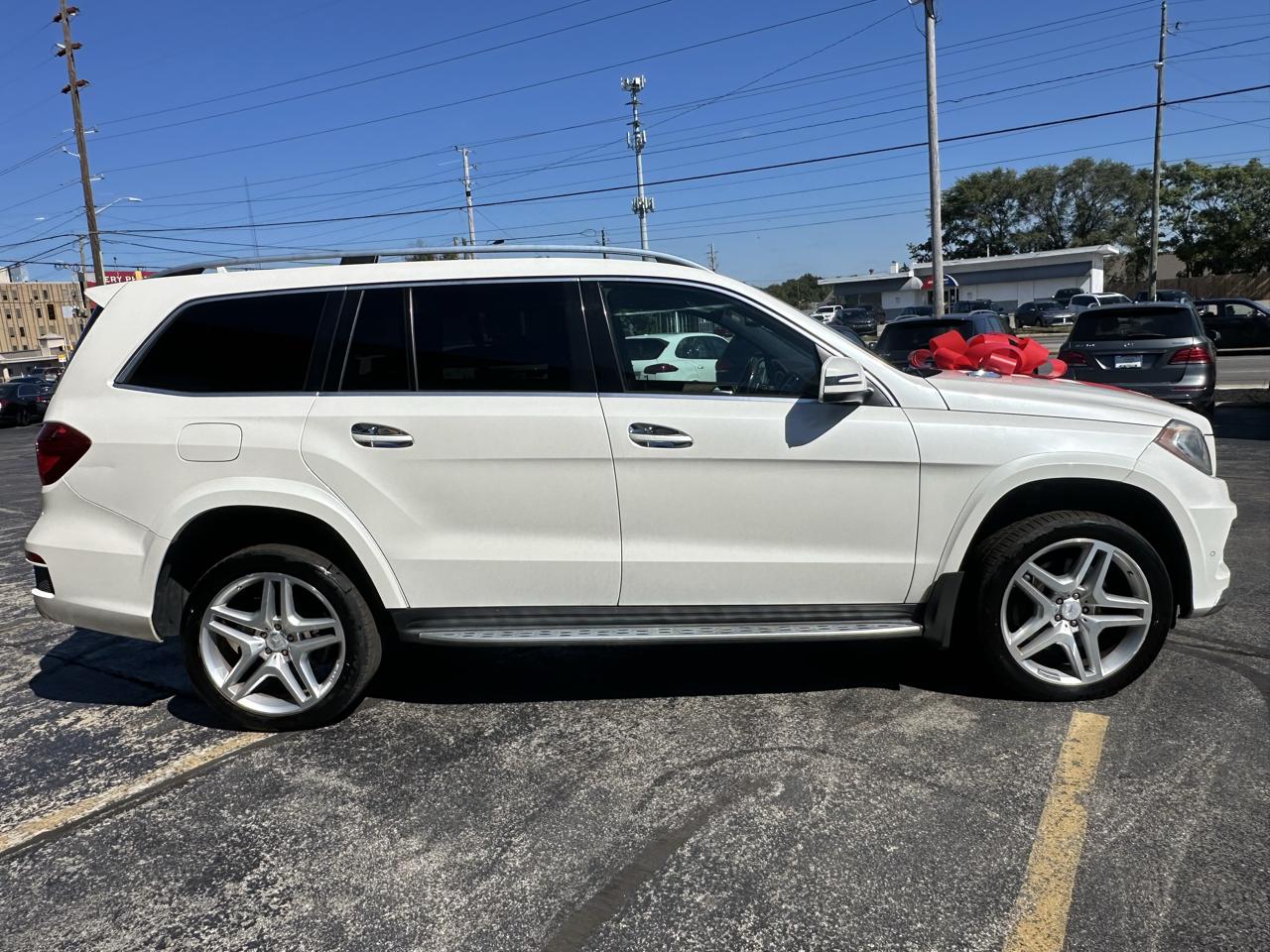 Mercedes-Benz GL-Class 4MATIC 4dr GL 550 2015