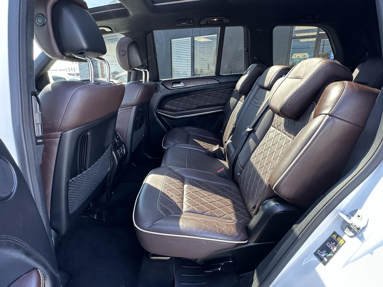 Mercedes-Benz GL-Class 4MATIC 4dr GL 550 2015