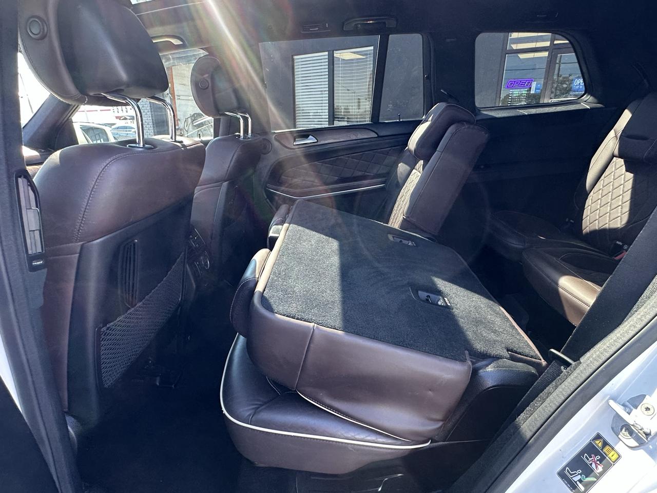 Mercedes-Benz GL-Class 4MATIC 4dr GL 550 2015