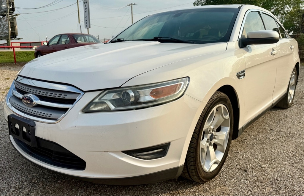 Ford Taurus SEL FWD 2012