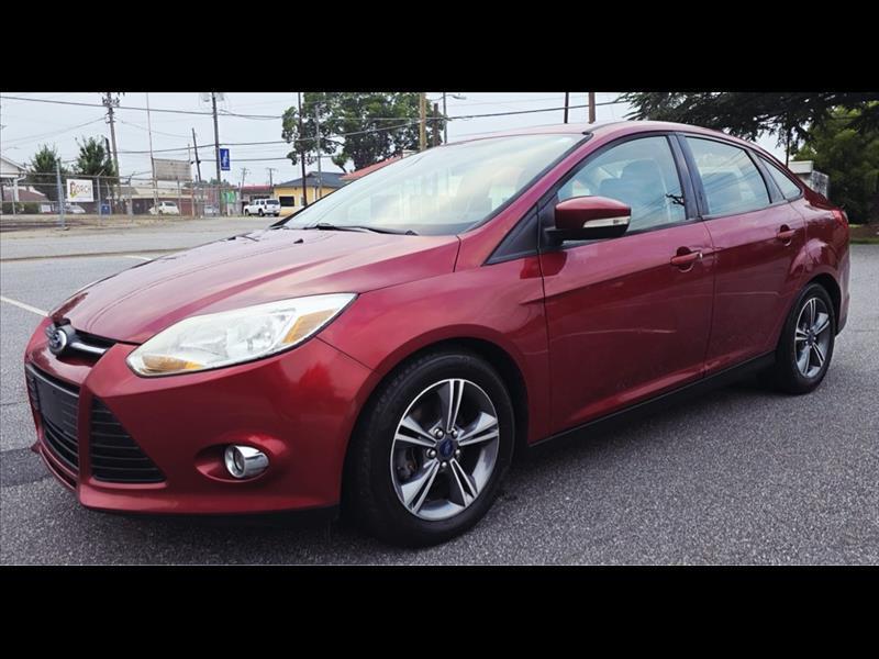 2014 Ford Focus SE Sedan