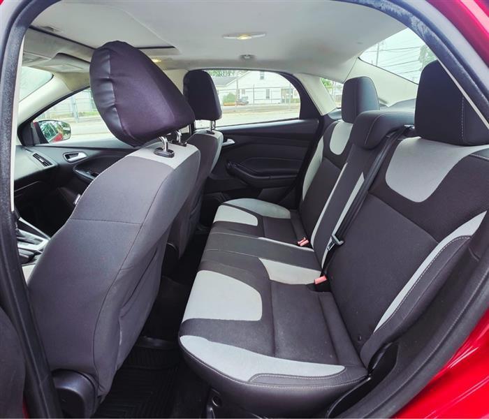 Ford Focus SE Sedan 2014
