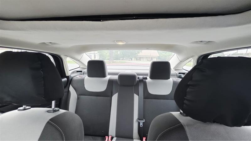 Ford Focus SE Sedan 2014