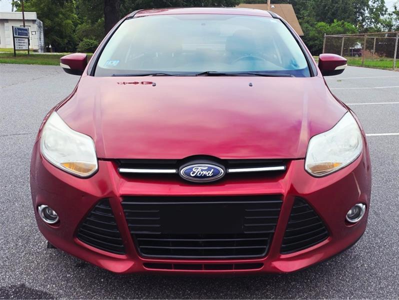 Ford Focus SE Sedan 2014