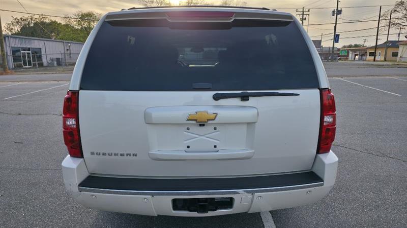 Chevrolet Suburban LTZ 1500 2WD 2014