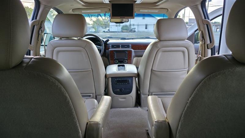 Chevrolet Suburban LTZ 1500 2WD 2014