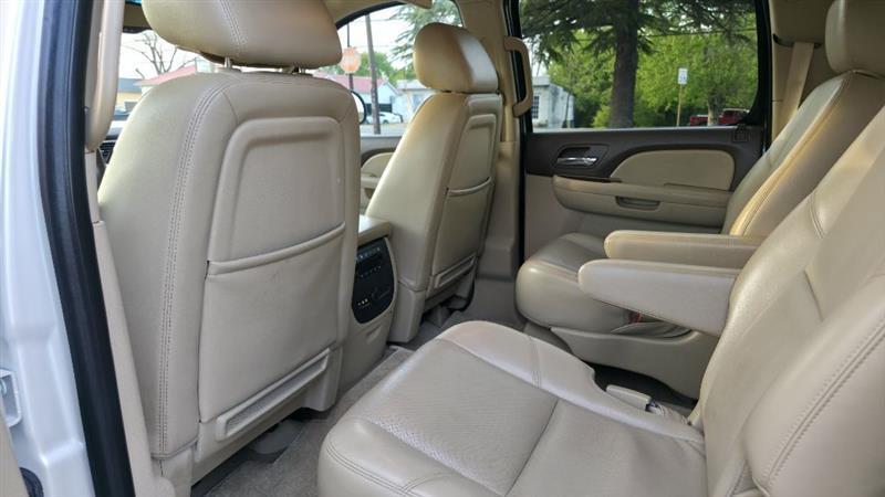 Chevrolet Suburban LTZ 1500 2WD 2014