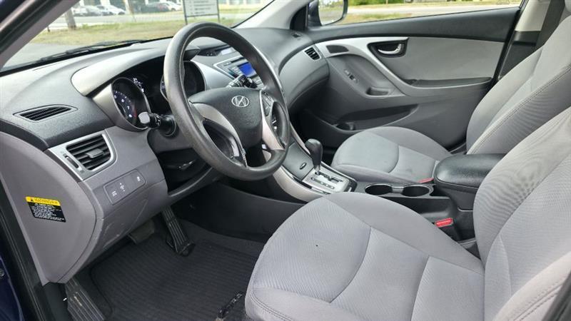 Hyundai Elantra GLS M/T 2013