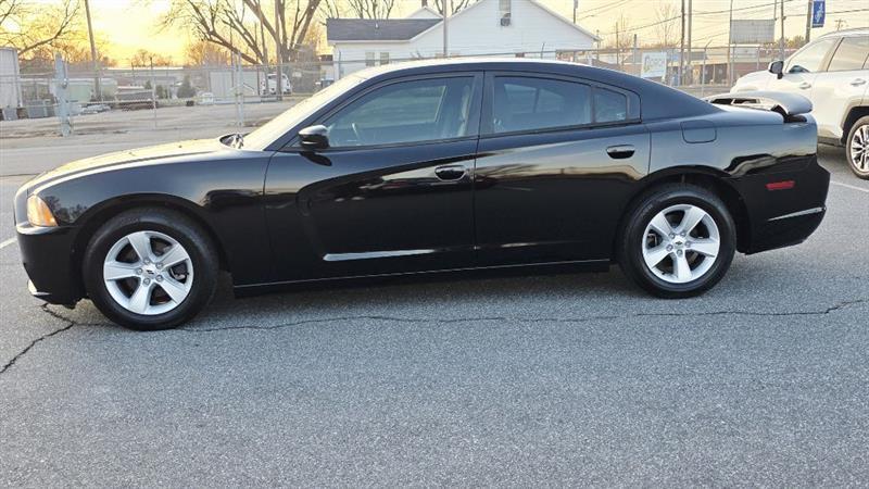 Dodge Charger SE 2013