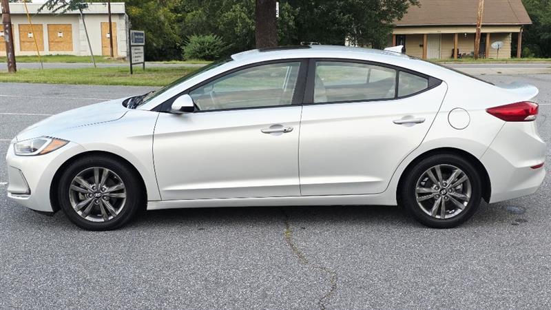 Hyundai Elantra Limited 2018