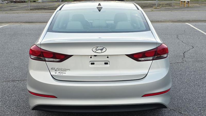 Hyundai Elantra Limited 2018