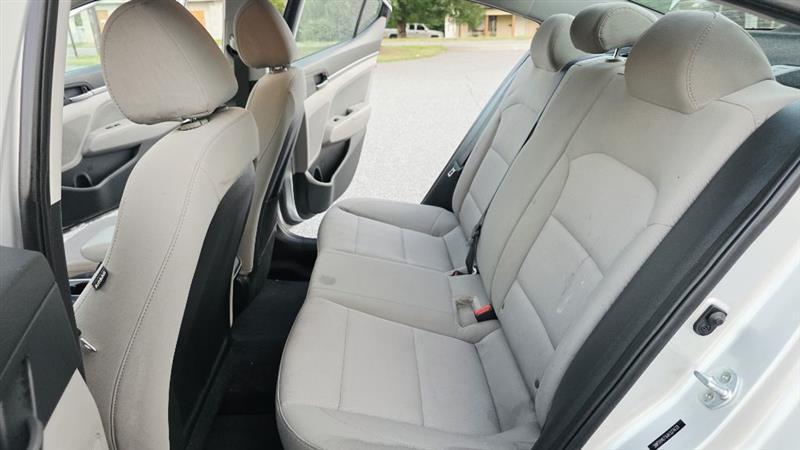 Hyundai Elantra Limited 2018