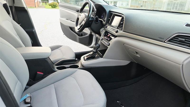 Hyundai Elantra Limited 2018