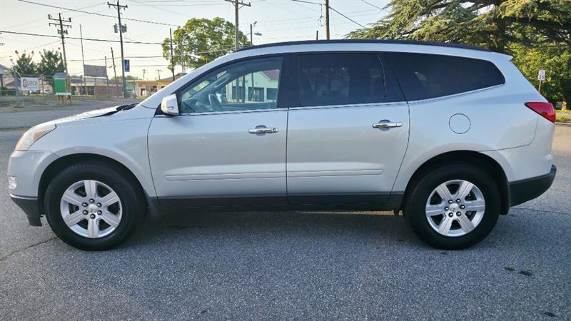 Chevrolet Traverse LT FWD 2011
