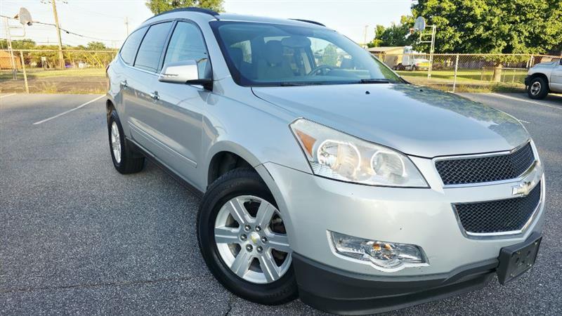 Chevrolet Traverse LT FWD 2011