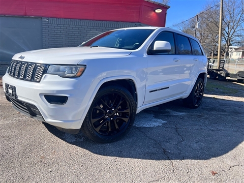 2018 Jeep Grand Cherokee Laredo 2WD