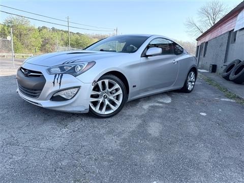 2014 Hyundai Genesis Coupe 2.0T 8AT