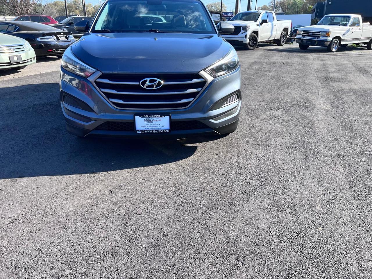 Hyundai Tucson SE 2016