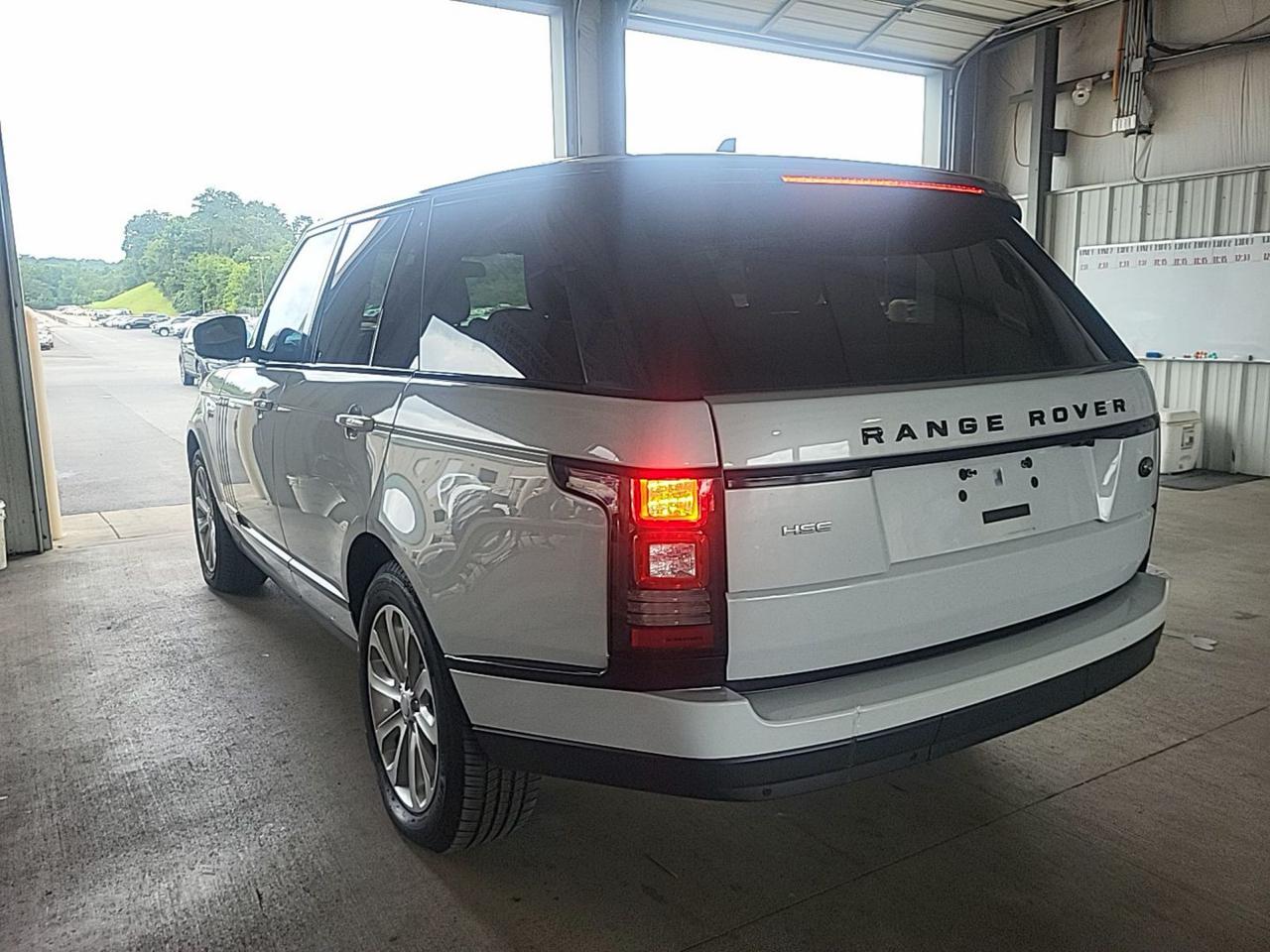 Land Rover Range Rover HSE 2016