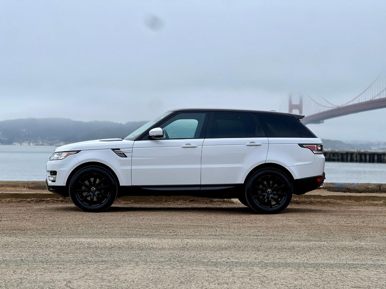 Land Rover Range Rover Sport 3.0L V6 Supercharged SE 2014