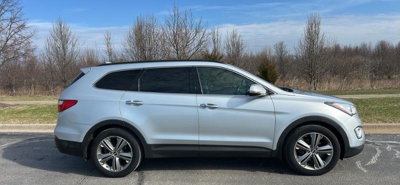 Hyundai Santa Fe  2015