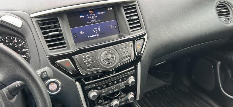 Nissan Pathfinder  2019