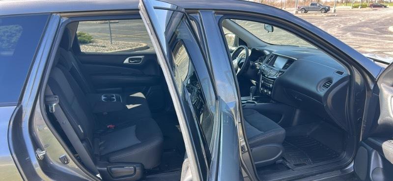 Nissan Pathfinder  2019