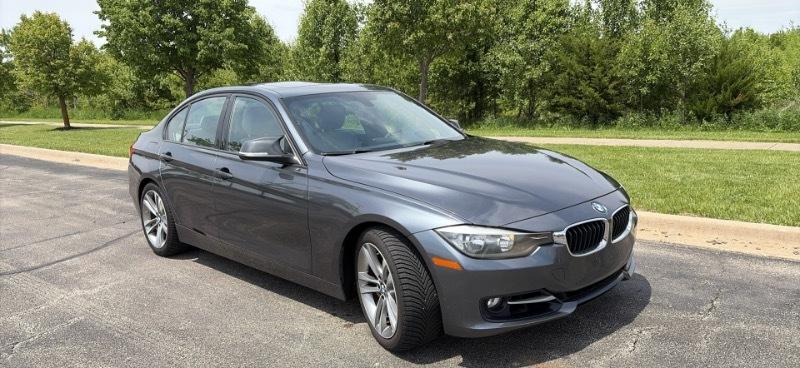 BMW 3-Series  2012